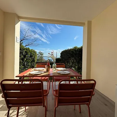 Apartment Avec Vue Mer, Piscine Et Parking A La Bocca - Fr-1-609-93